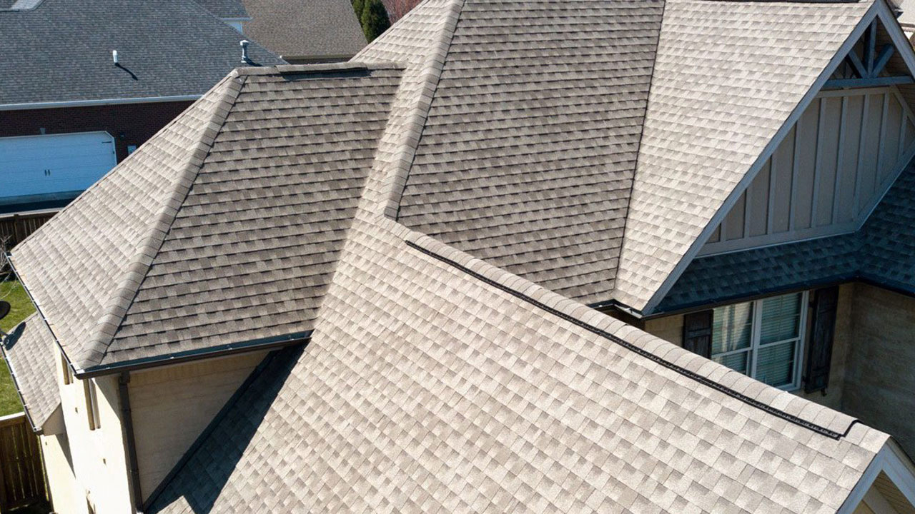 How to Shingle a Hip Roof | Dream Home Roofers