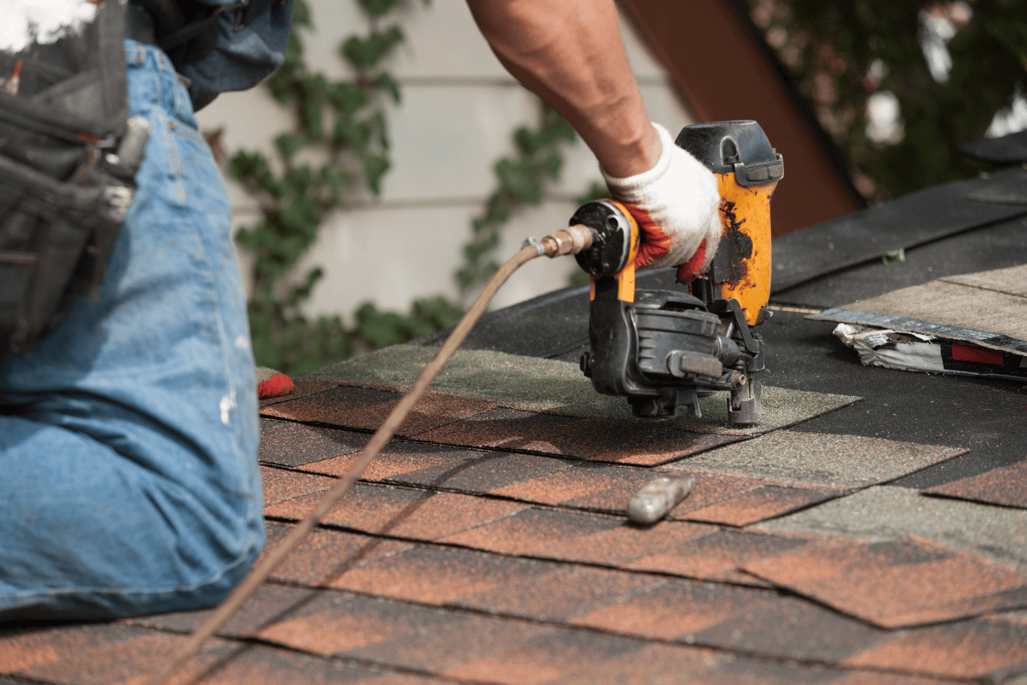 Different types of roofs under construction, highlighting the average timeframes for shingling. 