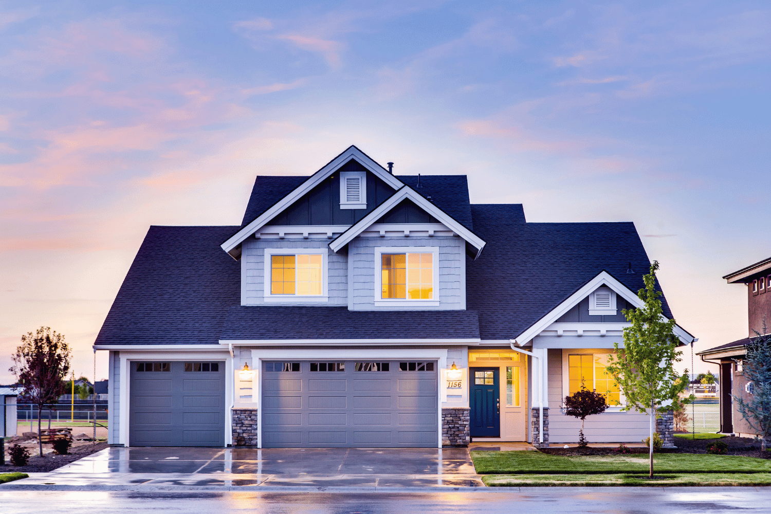 A modern home showcasing an aesthetic roof design. 