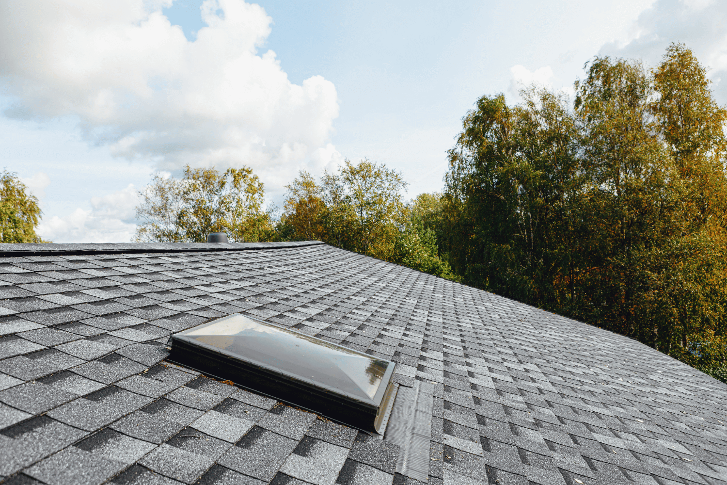 Choosing the right roofing contractor for your architectural shingle project. 