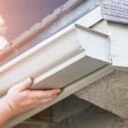 Benefits of seamless aluminum gutters for home aesthetics.